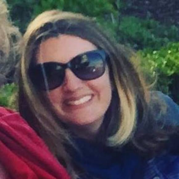 Meet your Posher, Brooke - Picture 1 of 1